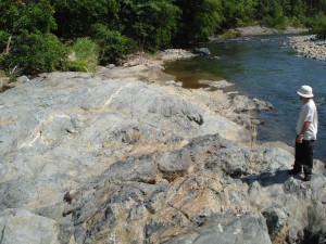 Panamanian rocks outcropping along the Pacora River. These rocks were studied in detail for understanding the origin of the zircons present in sedimentary rocks along the northwestern South America margin. Photo Courtesy: Camilo Montes
