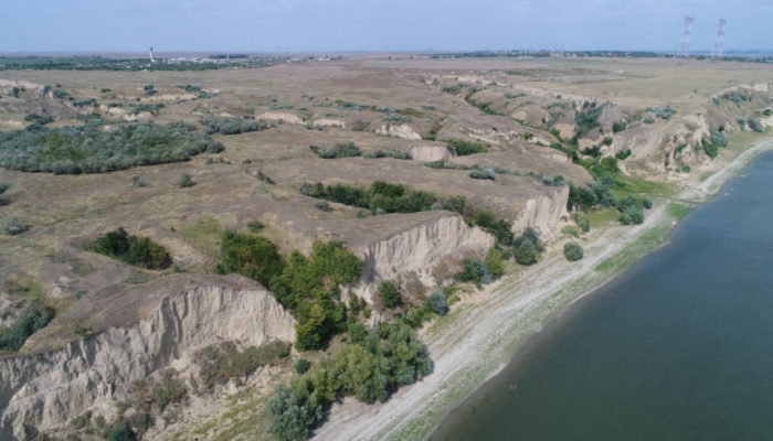 Dust thou art, and unto dust shalt thou return – palaeoclimatological implications of provenance studies of Southeast European loess deposits