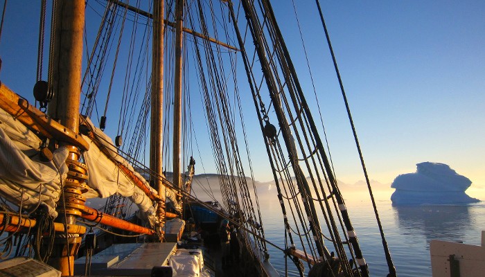 High-tech science, old-school ship – Anne-Katrine Faber and Malte Winther