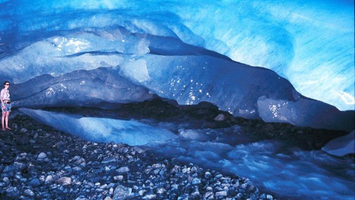 Cryospheric Sciences | Did You Know… That Glaciers Can Sing?