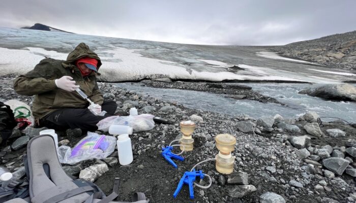 Crossing borders – Glacier fieldwork at Sulitjelma/Salajekna