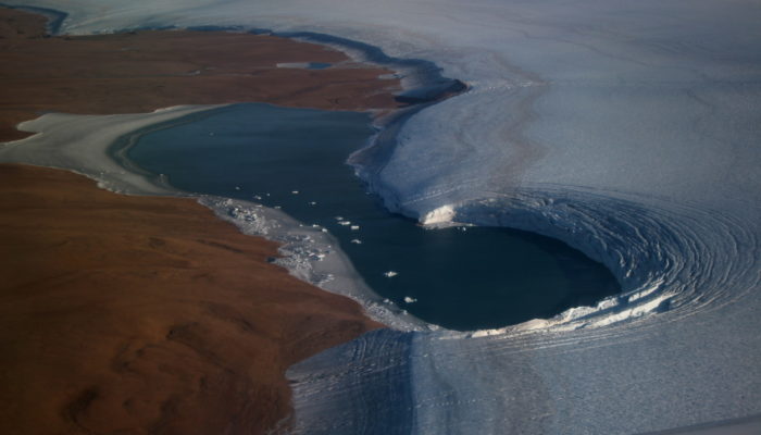 Did you know… that you can read the edge of Greenland’s ice as an open book?
