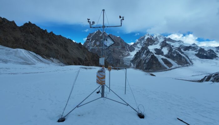 Weather station on the snow