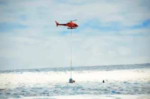 Image of the Week : SAFIRE team getting ready to drill in Greenland