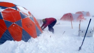 Riding the Storm: The Arctic Circle Traverse 2015