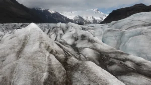 Cryo-adventures – Behind the scenes of cryo-fieldwork