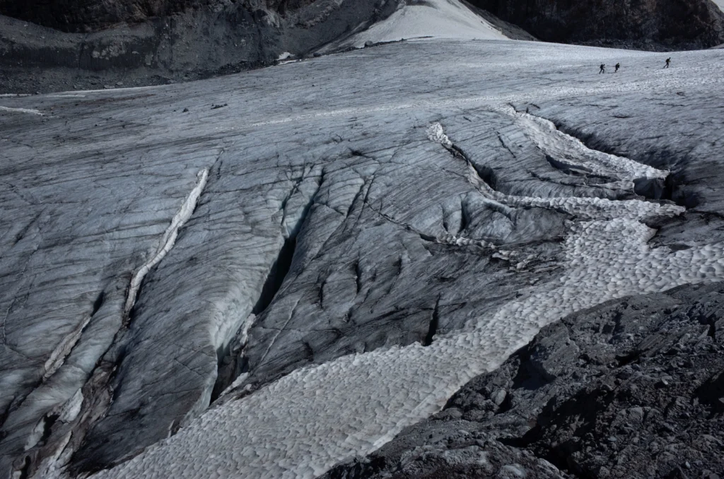 Image of the Week – What darkens snow and ice?