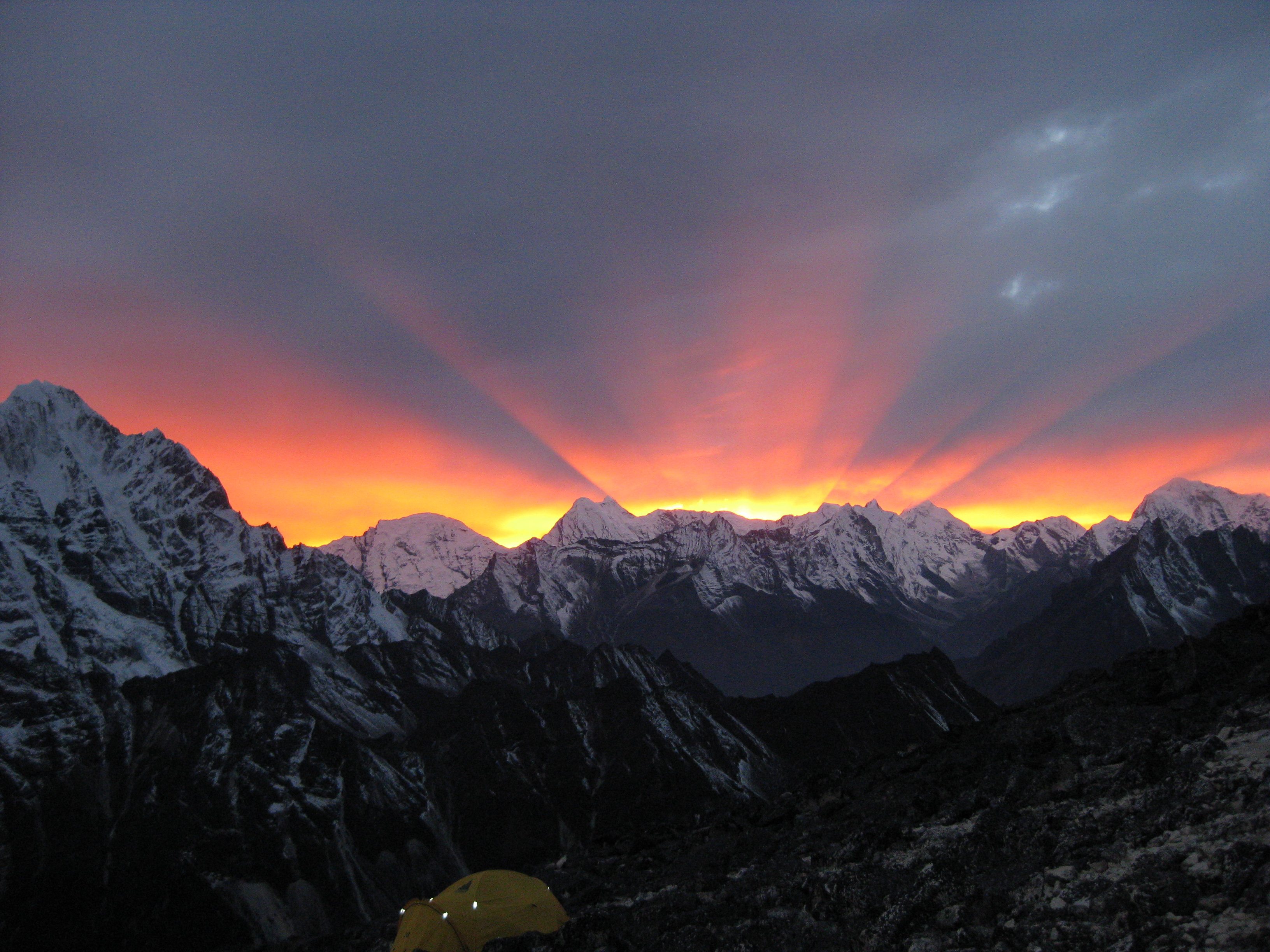Sunset from 20,000 feet on Mount Ama Dablam, Nepal - photo by Suzanne Imber (taken from ImagGeo)