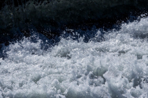 Tidal pulse of rivers