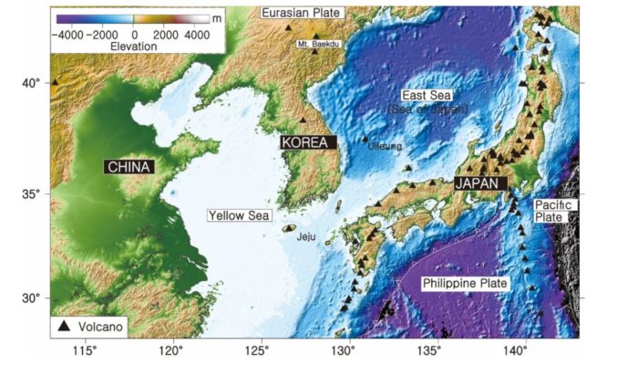 Arc and Intraplate Volcanism in Northeast Asia Since mid-Miocene: Numerical model studies