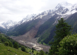 Highlighting: The Blatten landslide in Switzerland