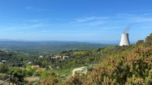 The role of Geothermal Energy in the energetic and environmental challenge.