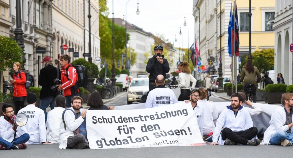 Scientific disobedience: where are our catchment boundaries?