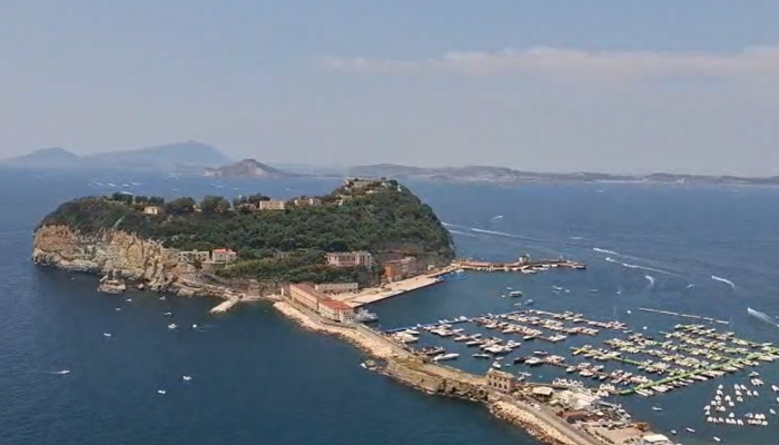 Living with a restless giant: The challenge of multi-risk management and communication at Campi Flegrei Volcano