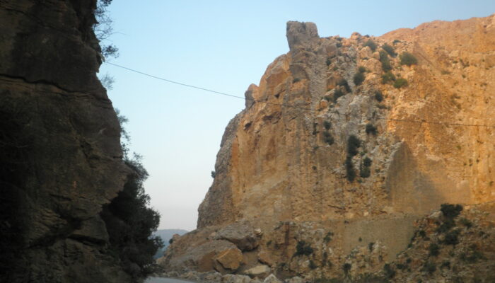 Same hills, different rules: why urban and rural landslides should not be considered together?