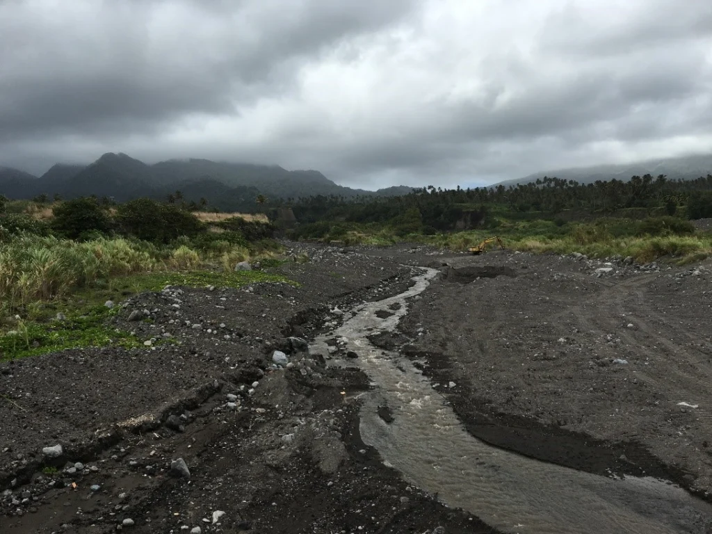 The bad, the good and the unpredictable: living with volcanoes     / part 1