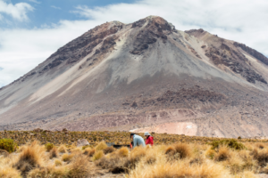 Could the Chilean Altiplano host natural hydrogen for the energy transition?