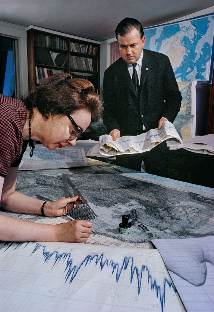 Tectonics And Structural Geology Years Of Marie Tharp The Woman Who Mapped The Ocean