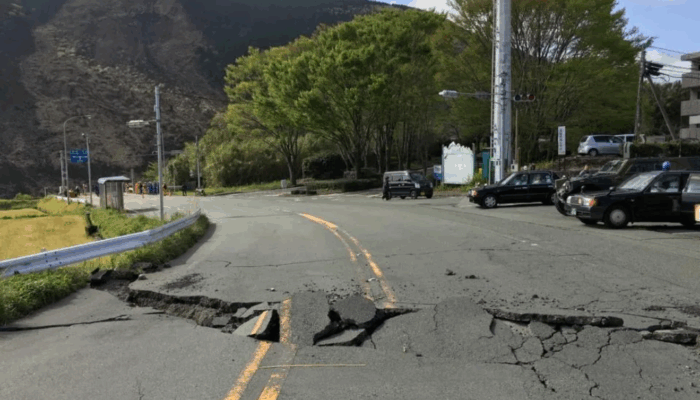 Where earthquake faults reach the ground surface: insight from 2016 Kumamoto event