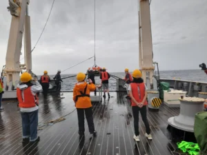 Our epic battle with ever-changing weather forecasts while deploying ocean bottom instruments