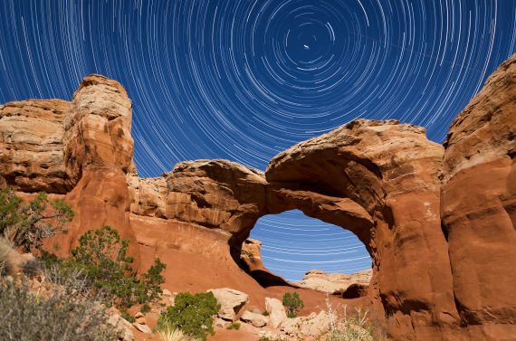 “Star trails at arches” by Grant Wilson, distributed by the EGU under a Creative Commons licence. 