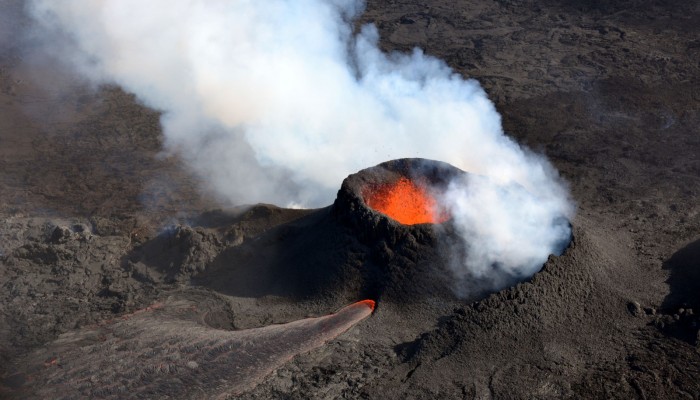 Iceland’s Bárðarbunga-Holuhraun: a remarkable volcanic eruption