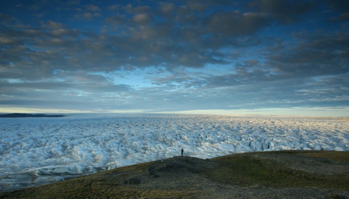 Geosciences Column: Recent and future changes in the Greenland Ice Sheet