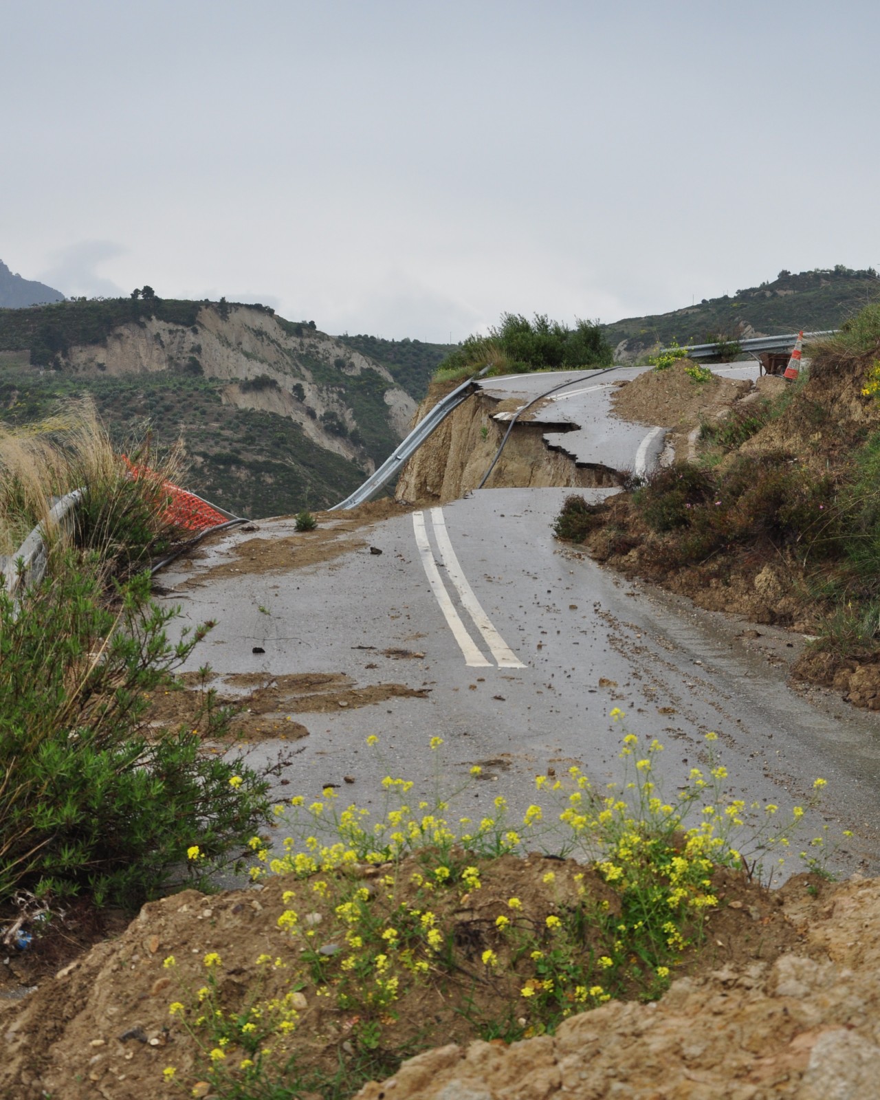 GeoLog Imaggeo On Mondays The Road To Nowhere Natural Hazards In 