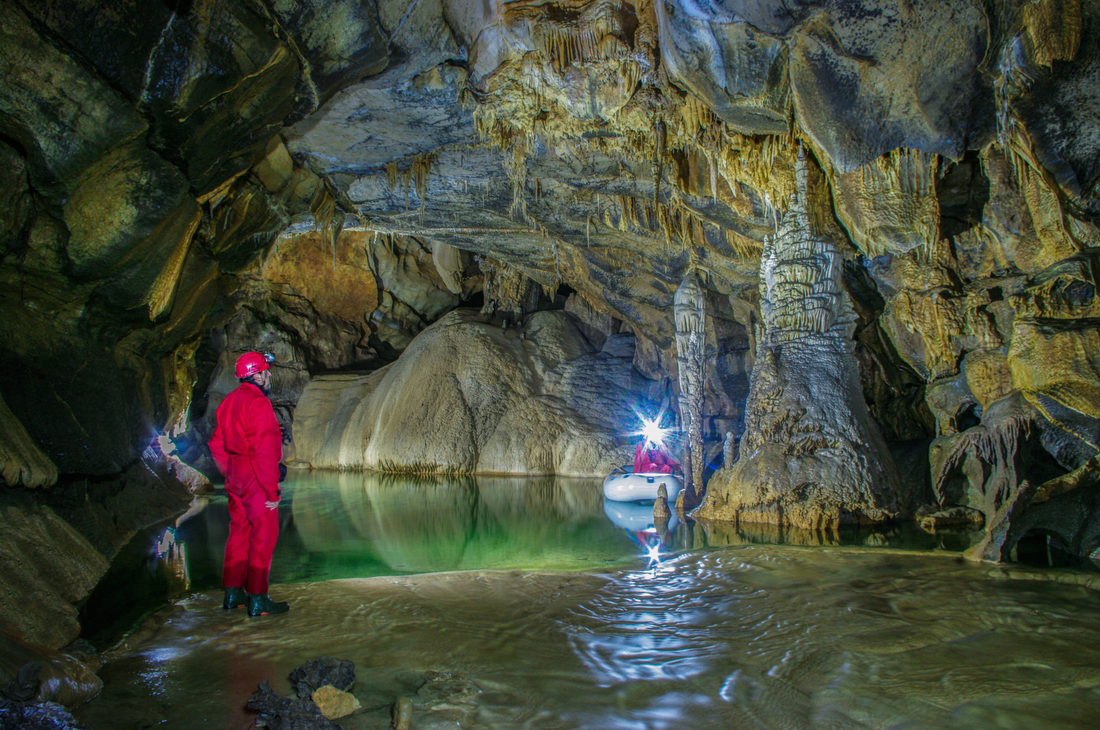 1st INTERNATIONAL WEBINAR ON KARST AND CAVES 