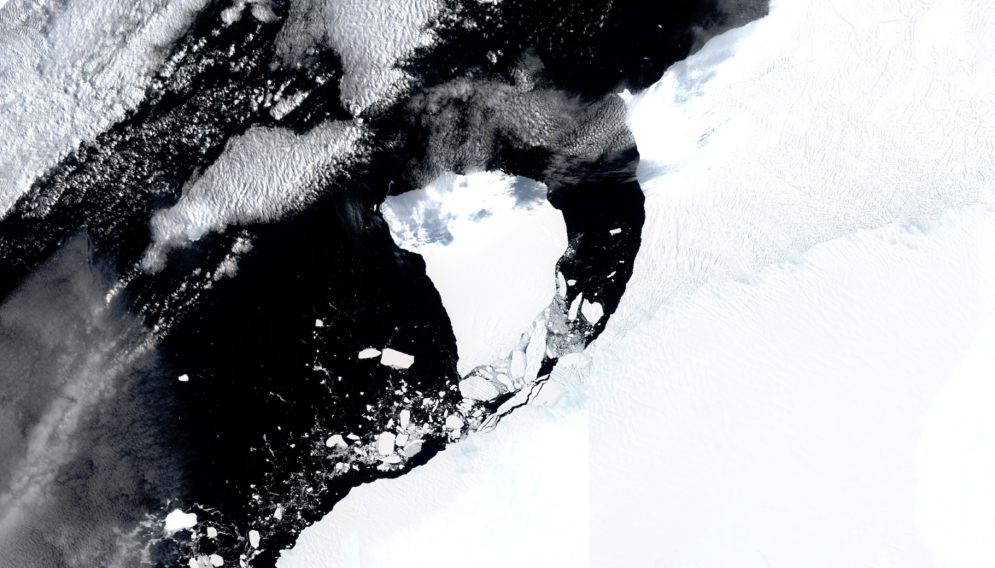 GeoLog Imaggeo On Monday Iceberg A81, Brunt Ice Shelf, Antarctica