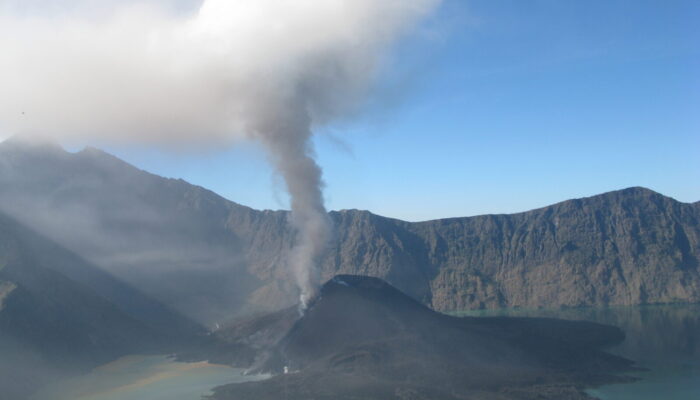 The spectral shadow of Samalas: When climate models conjure the Earth’s forgotten fury