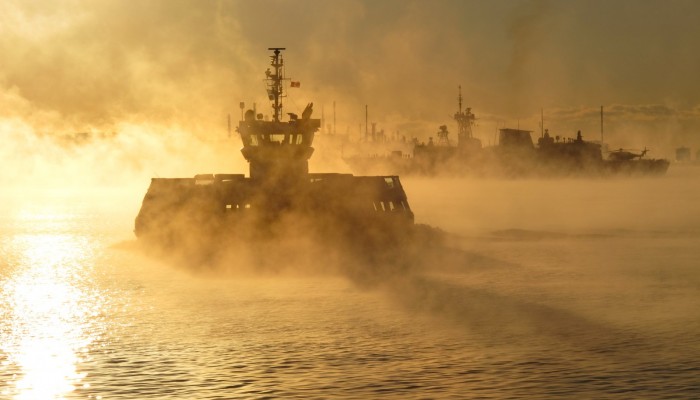 Imaggeo on Mondays: Icy seasmoke