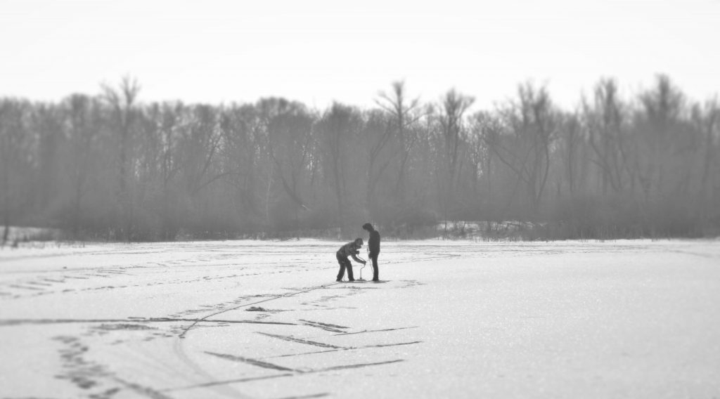 Ice drilling in Saratov