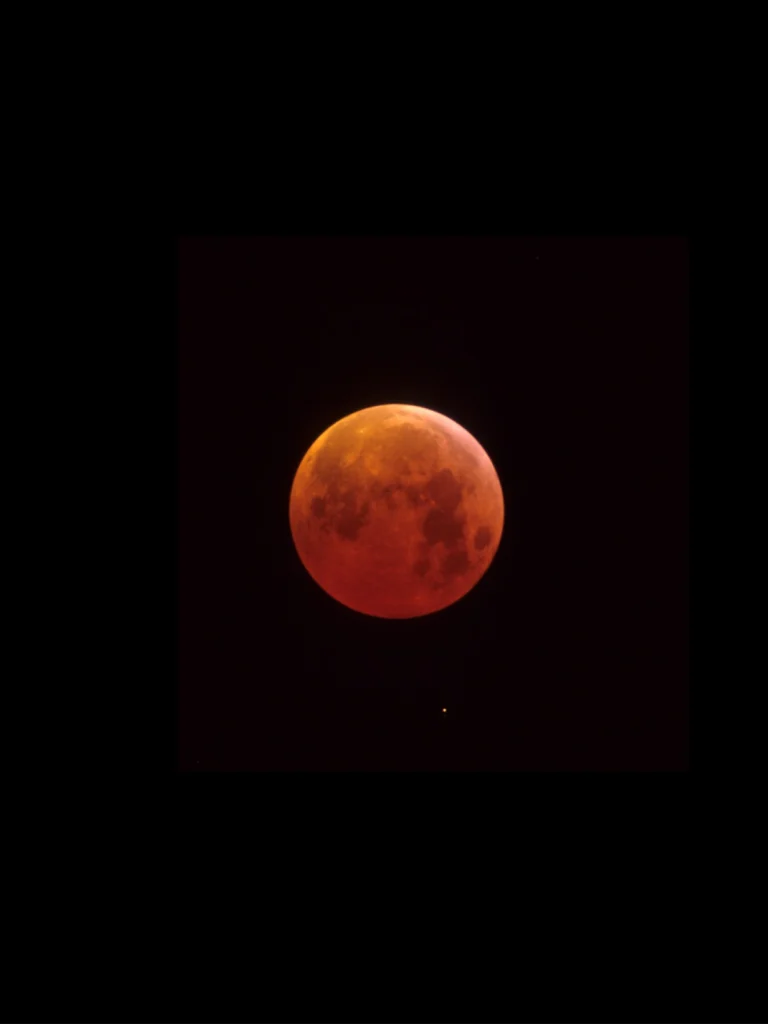 Imaggeo on Mondays: A total eclipse of the Moon