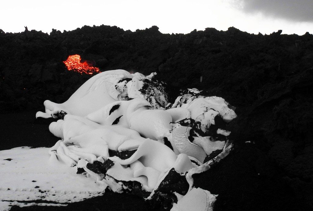 Imaggeo on Mondays: Snow folded by advancing lava
