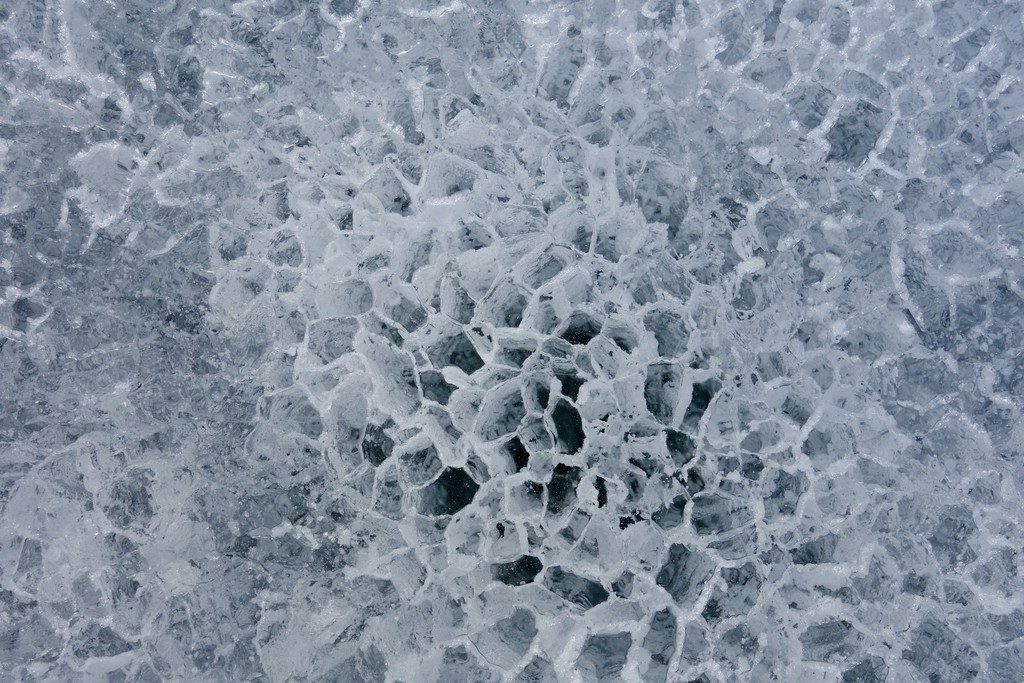 Imaggeo on Mondays: Antarctic winds make honeycomb ice
