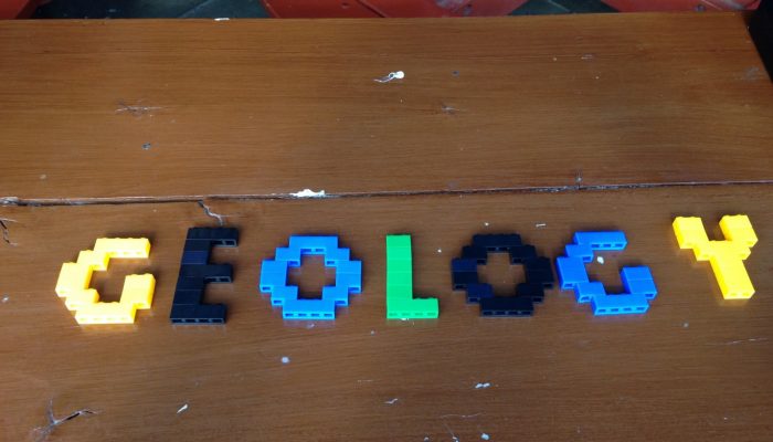Discover geology with Lego!