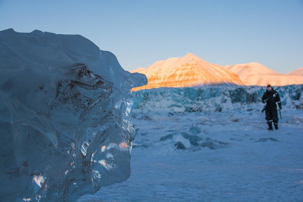Imaggeo on Mondays: Wandering the frozen Svalbard shore