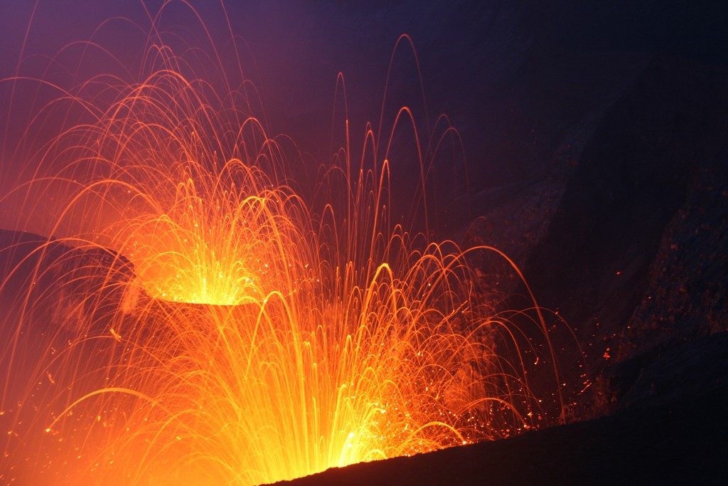 Imaggeo on Mondays: Double strombolian explosions at Mt. Yasur volcano
