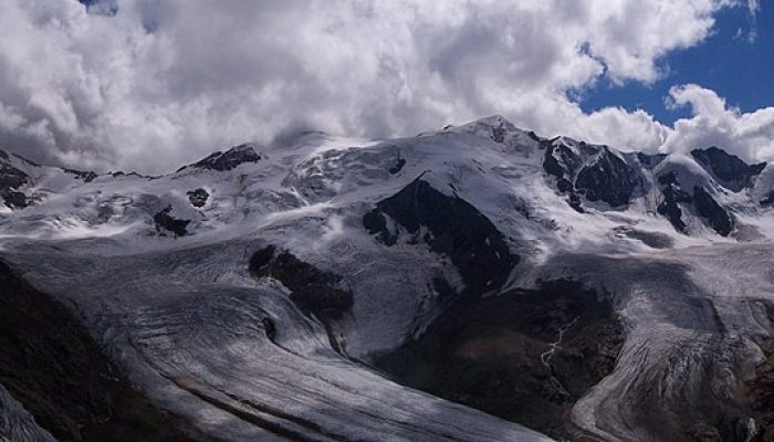 First evidence of microplastics on mountain glaciers