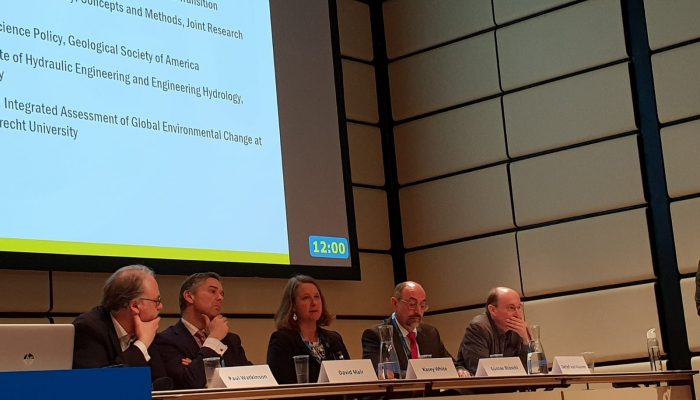 GeoPolicy: Science in policymaking: Who is responsible?