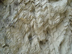 Imaggeo On Monday: High amplitude ‘V-shaped’ kink fold with axial plane cleavage