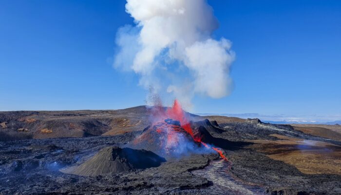 Imaggeo On Monday: Connection to the deep crust