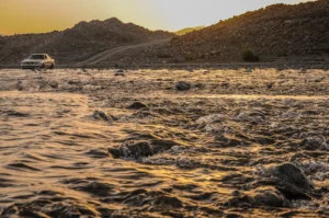 Open flood modelling: Real time inundation and human displacement  forecasting is now possible!