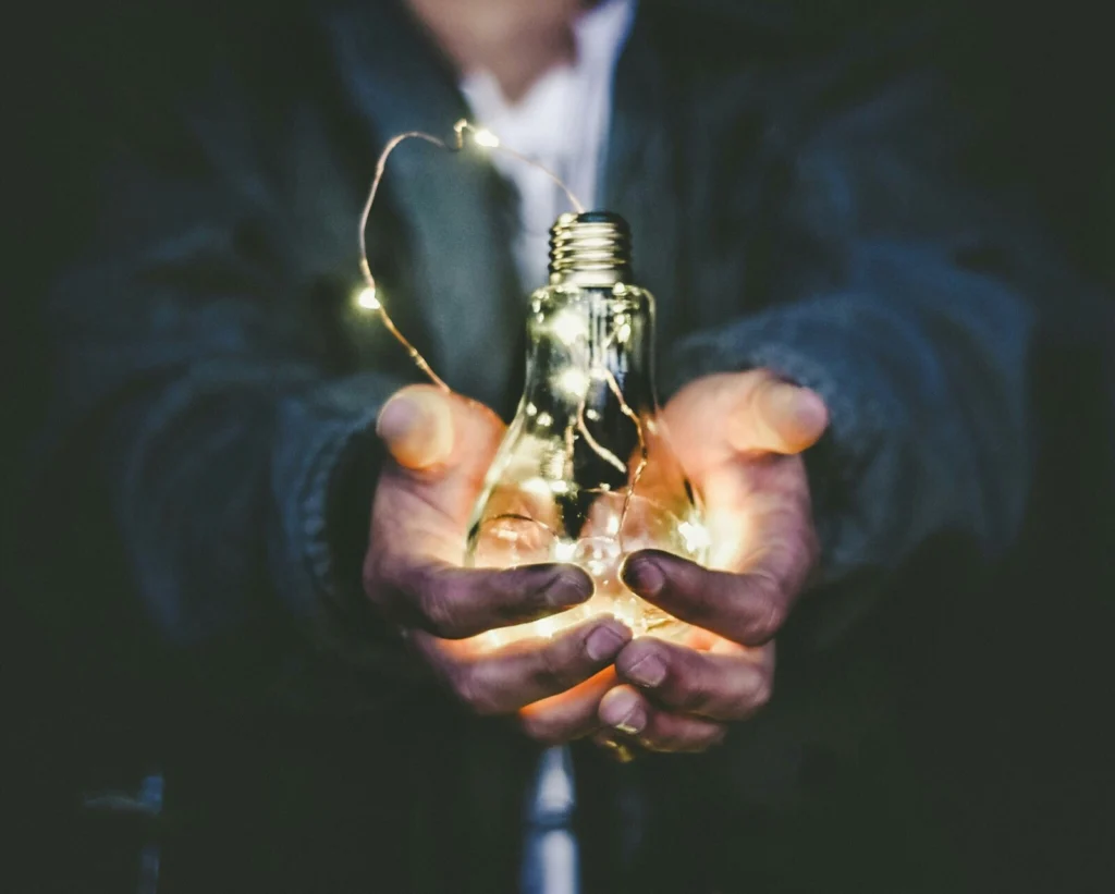 Geochemists between Academia and Industry: How to turn your research into real-world impact
