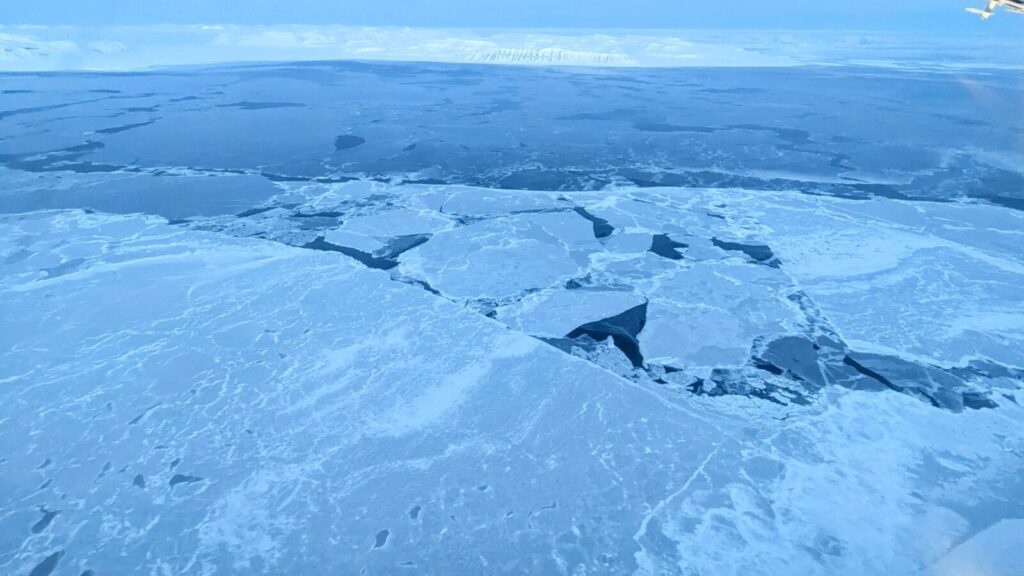 Raising the (melt)stakes! How robotic innovation reveals new findings on melting glaciers