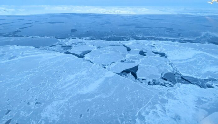 Raising the (melt)stakes! How robotic innovation reveals new findings on melting glaciers