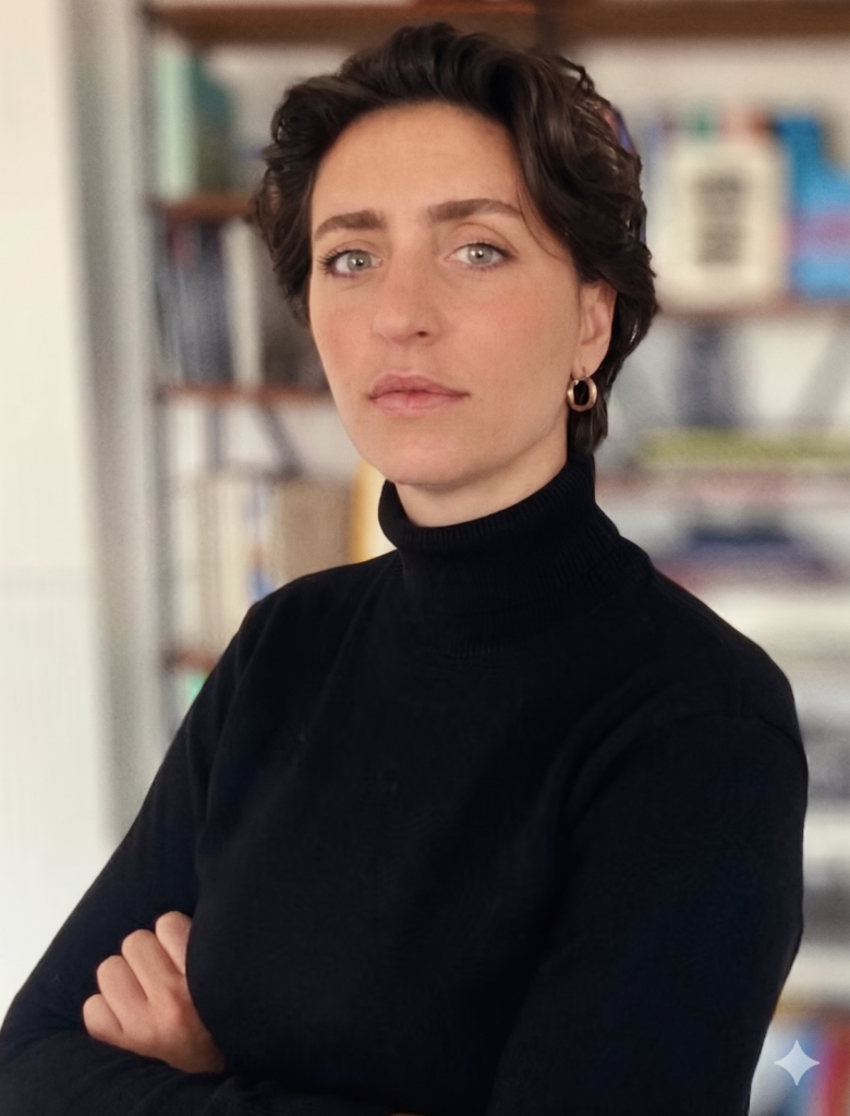 GeoTalk: Meet Soil Microbiologist and Early Career Scientist Biogeosceinces Representative, Elsa Abs!