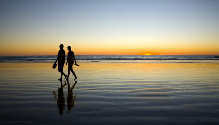 Squeezed by gravity: how tides affect the groundwater under our feet