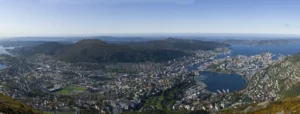 Panorama of Bergen - Source: Sindre, Wikimedia Commons.